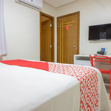 Oyo Tropical Confort Hotel, Brasilia Sao Sebastiao  Exterior photo